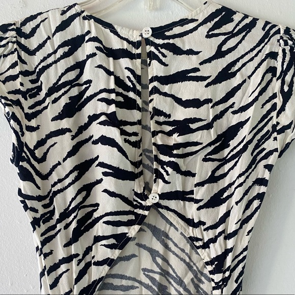 Reformation Dress - Picture 7 of 9